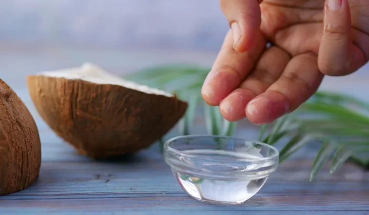 椰子油发膜护肤闷痘