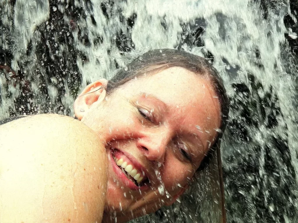 close-up photography of smiling woman