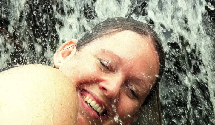 close-up photography of smiling woman